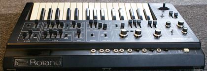 Roland-SH1
